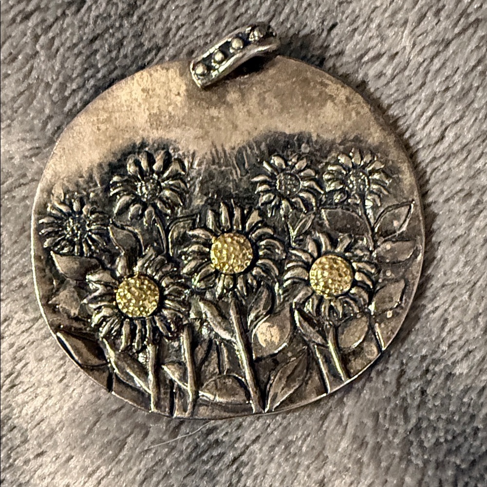 Classic Or Paz sterling silver sunflower pendant two tone 14k gold plated